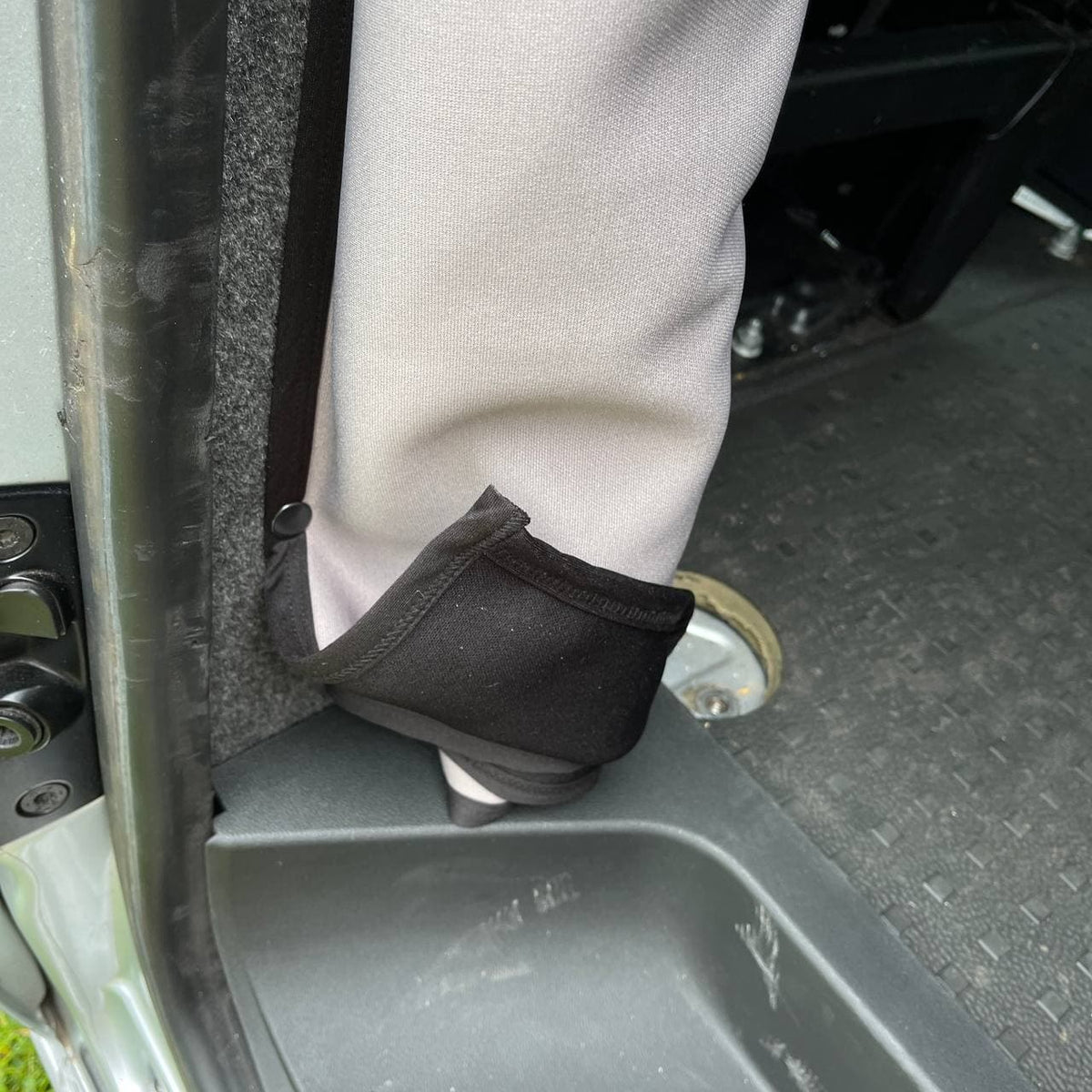 For Mazda Bongo Cab Divider Curtain Kit with Rail Premium Quality - Van-X